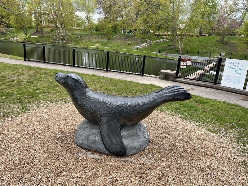 One of the sea lion sculptures. Click for full size. One of the sea lion sculptures image. Click for full size.