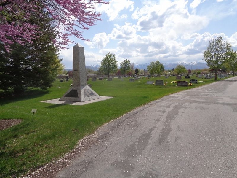 1938 School Bus/Train Accident Memorial image. Click for full size.