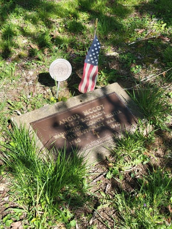 Grave of Revolutionary War Soldier<br>Angus McCoy image. Click for full size.