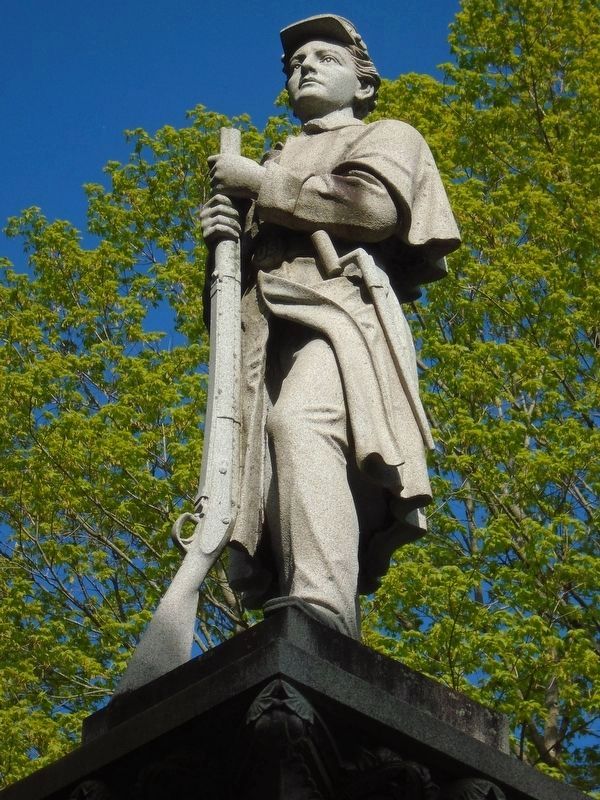 Soldiers and Sailors Memorial Statue. Click for full size. Soldiers and Sailors Memorial Statue image. Click for full size.