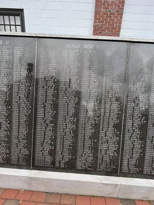Bristol Veterans Monument image. Click for full size.