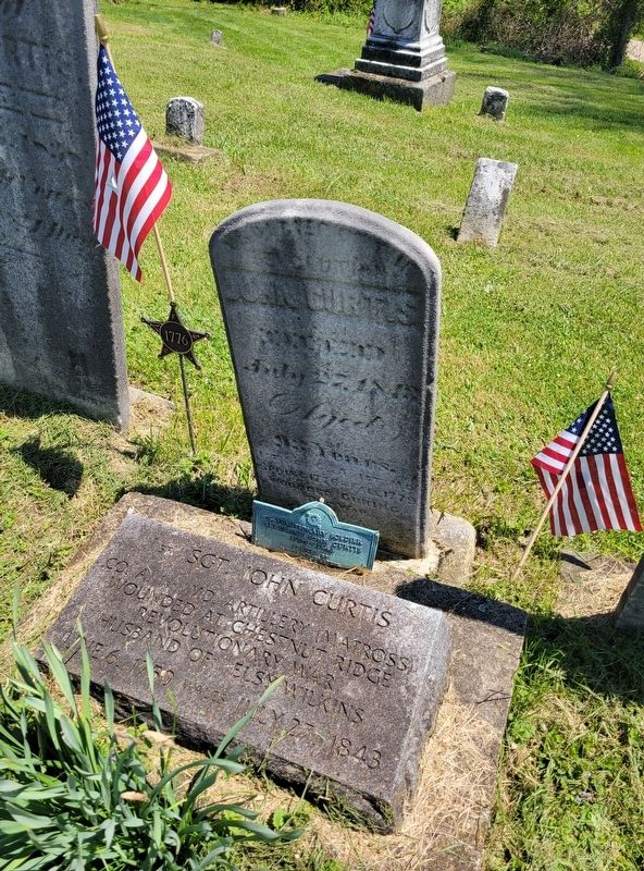 Grave of Revolutionary War Soldier<br>John Curtis image. Click for full size.