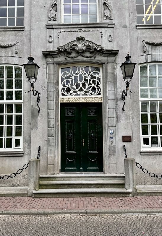 Oude Stadhuis / Former City Hall Marker - wide view. Click for full size. Oude Stadhuis / Former City Hall Marker - wide view image. Click for full size.