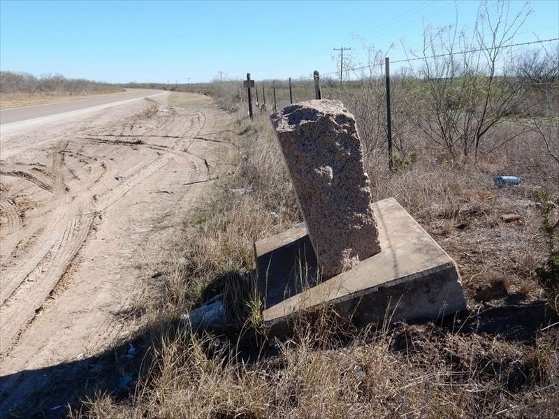 Kings Highway Camino Real  Old San Antonio Road Marker image. Click for full size.