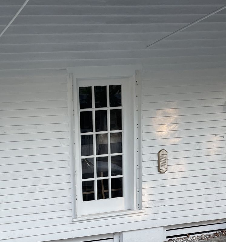 The Neighborhood Store Marker image. Click for full size.