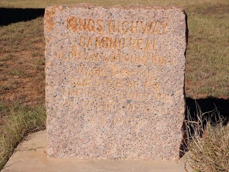 Kings Highway Camino Real � Old San Antonio Road Marker image. Click for full size.