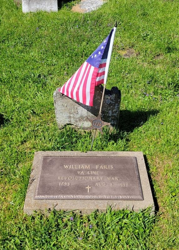 Grave of Revolutionary War Soldier<br>William Faris image. Click for full size.