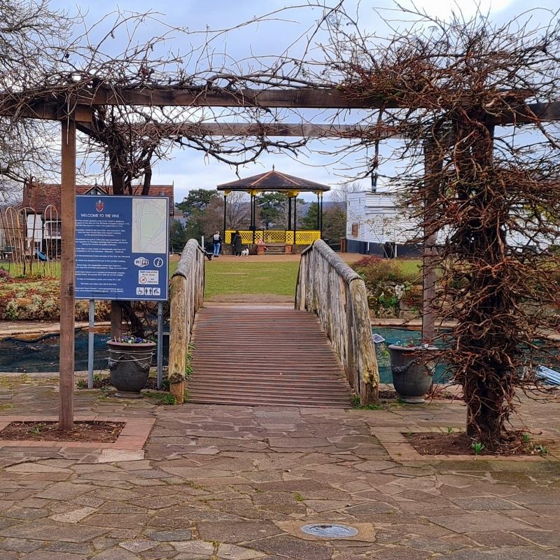 Entrance to The Vine with Pavilion in background image. Click for full size.