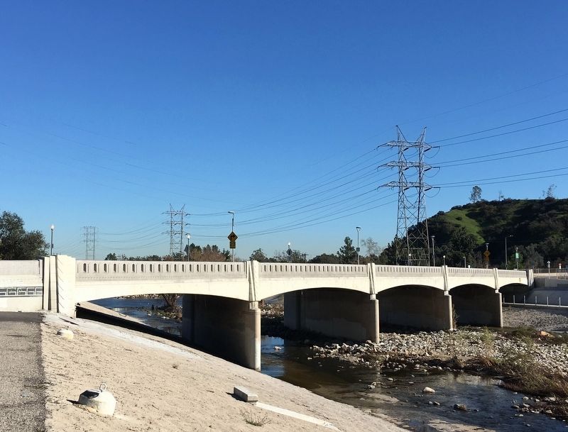 Riverside Drive Bridge image. Click for full size.