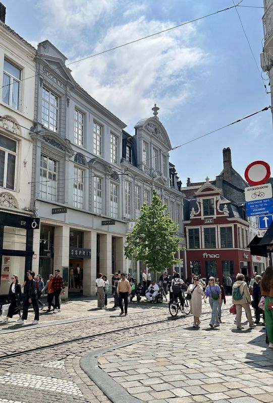 Verdras van Gent / Treaty of Ghent Marker - wider view. Click for full size. Verdras van Gent / Treaty of Ghent Marker - wider view image. Click for full size.