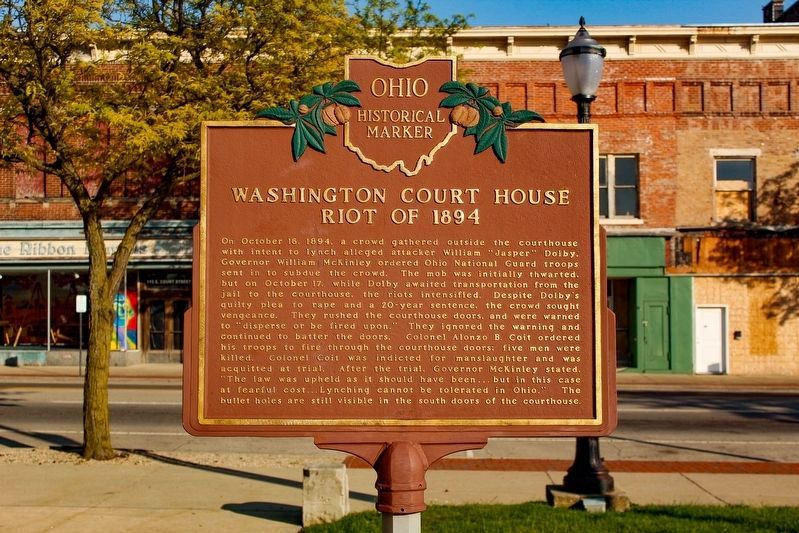 Fayette County Court House / Washington Court House Riot of 1894 Marker image. Click for full size.
