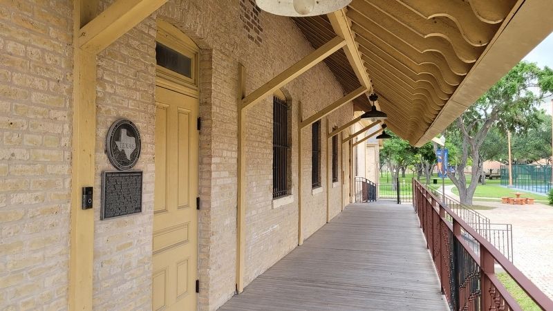 The Fort Brown Commissary/Guardhouse and Marker image. Click for full size.
