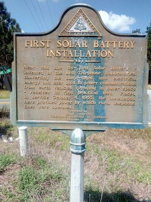 Pioneer of America Solar Battery First Solar Installation Marker image. Click for full size.
