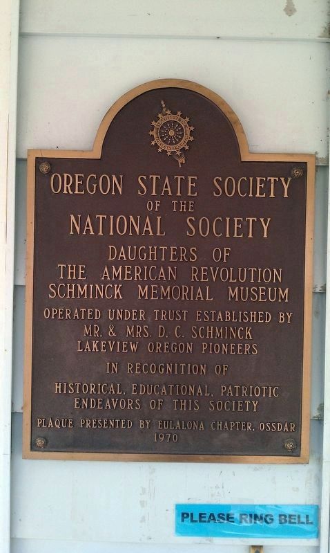 Schminck Memorial Museum image. Click for full size.