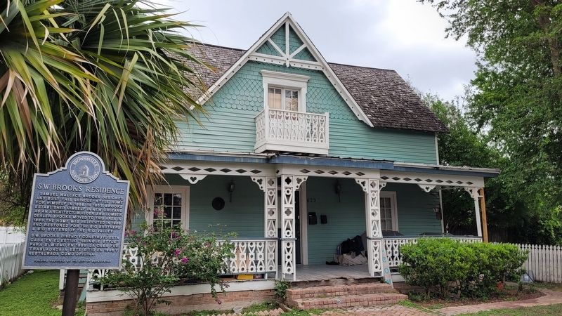 The S.W. Brooks Residence and Marker. Click for full size. The S.W. Brooks Residence and Marker image. Click for full size.