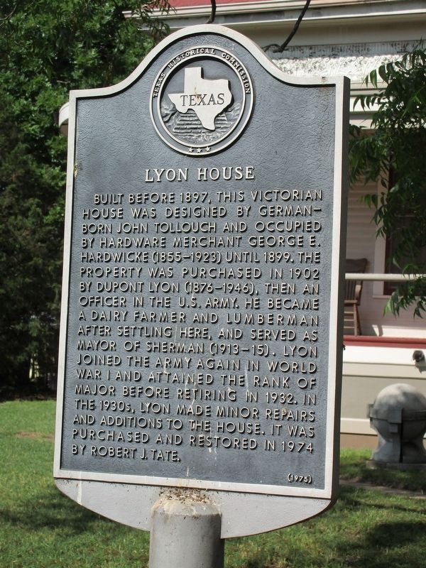 Lyon House Marker image. Click for full size.