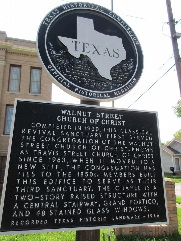 Walnut Street Church of Christ Marker image. Click for full size.