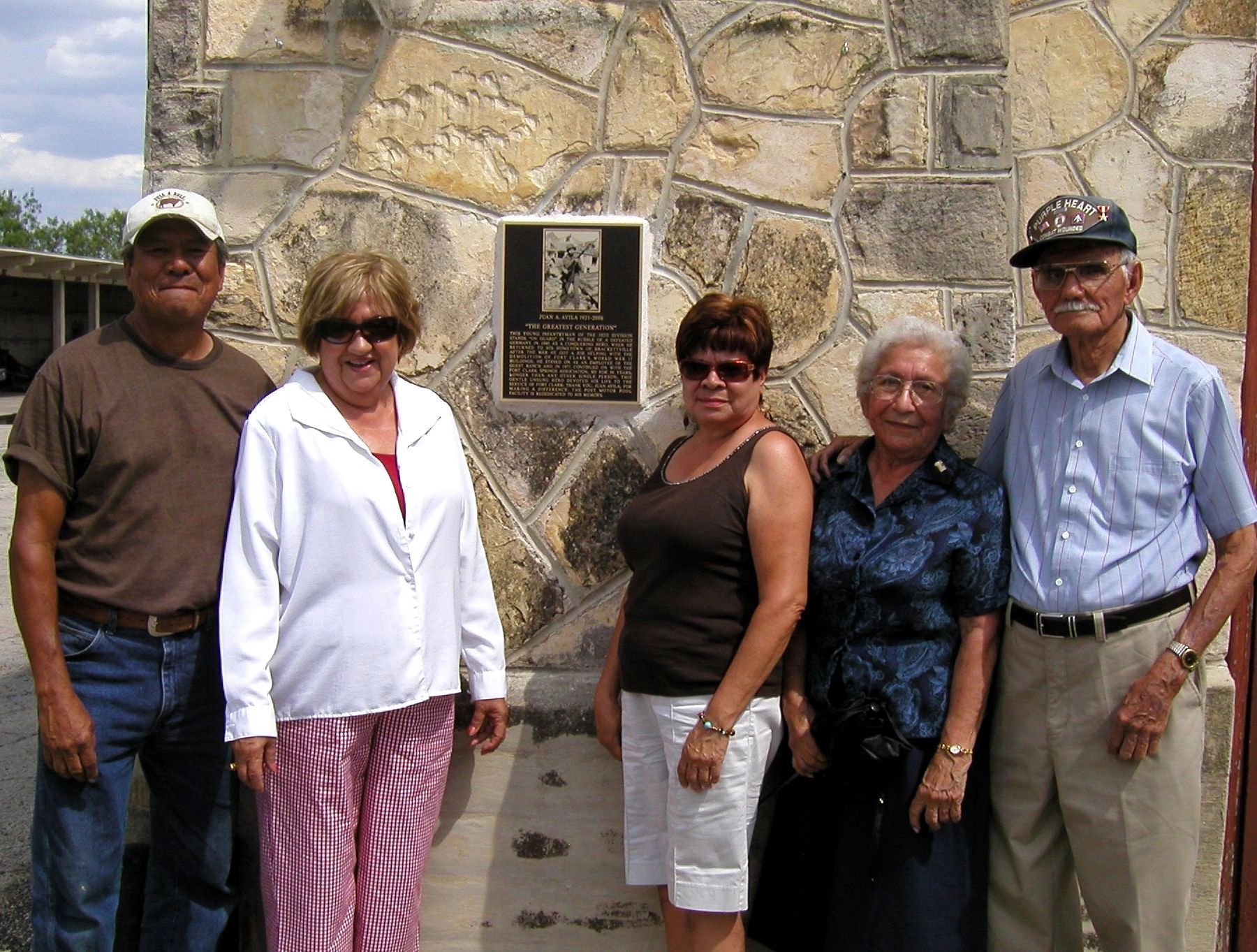 Avila family at the marker dedication. image. Click for full size.