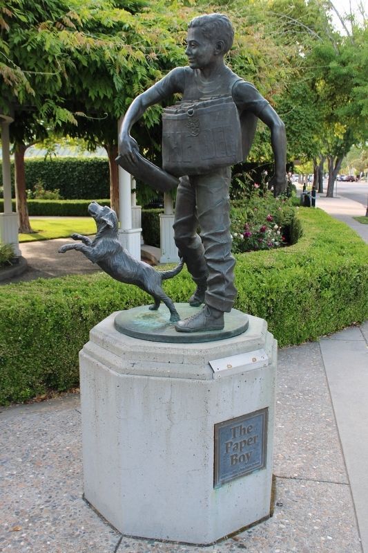 The Plaque is Missing image. Click for full size.