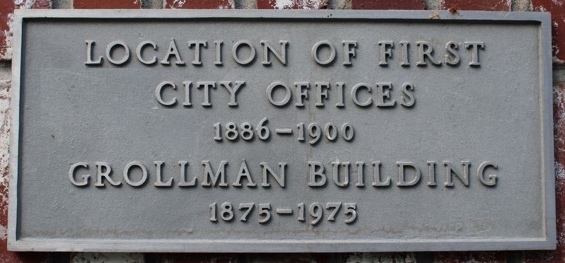 Modesto City Offices Marker image. Click for full size.