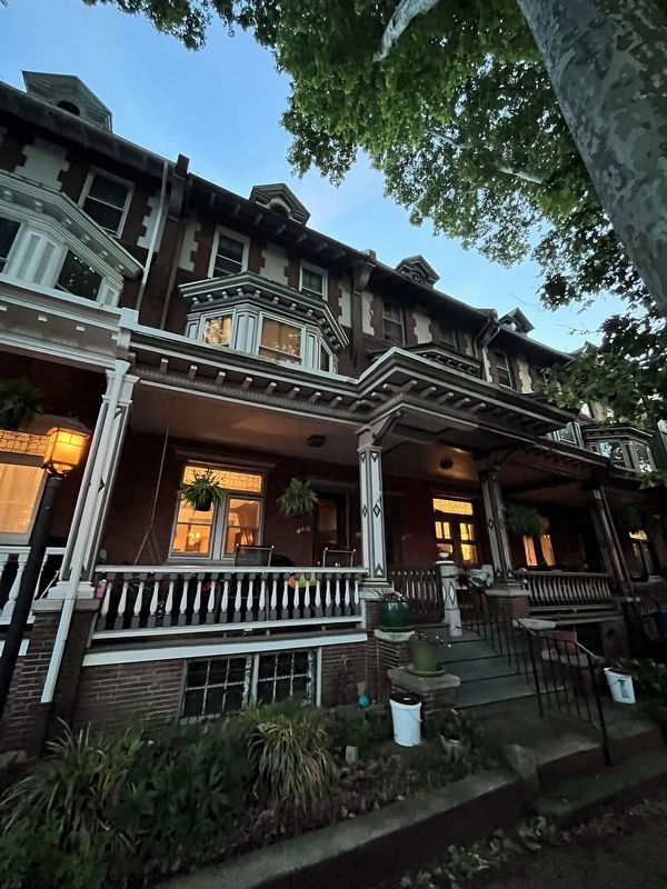 4216-4218 Osage Avenue image. Click for full size.