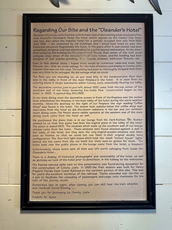 Oleander's Hotel History Plaque image. Click for full size.