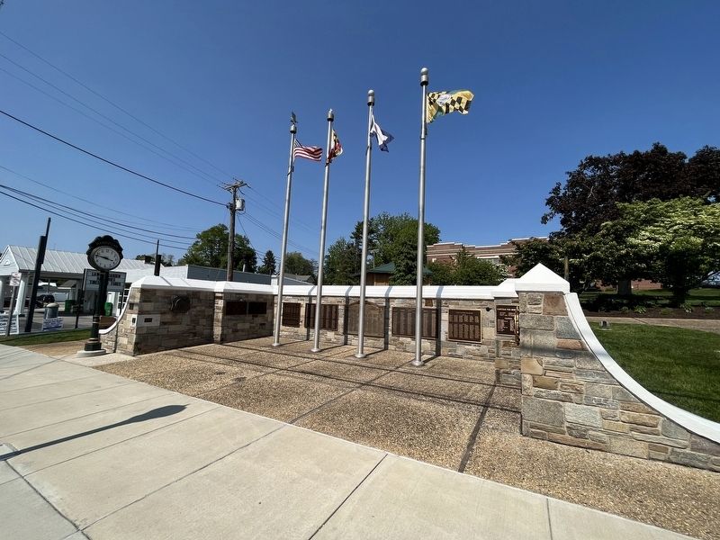 Veterans Memorial image. Click for full size.