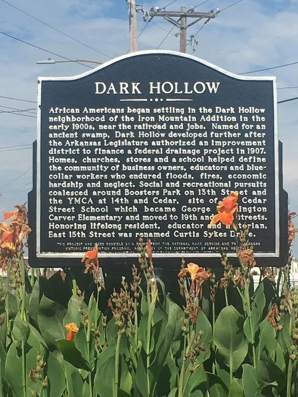 Dark Hollow Marker image. Click for full size.