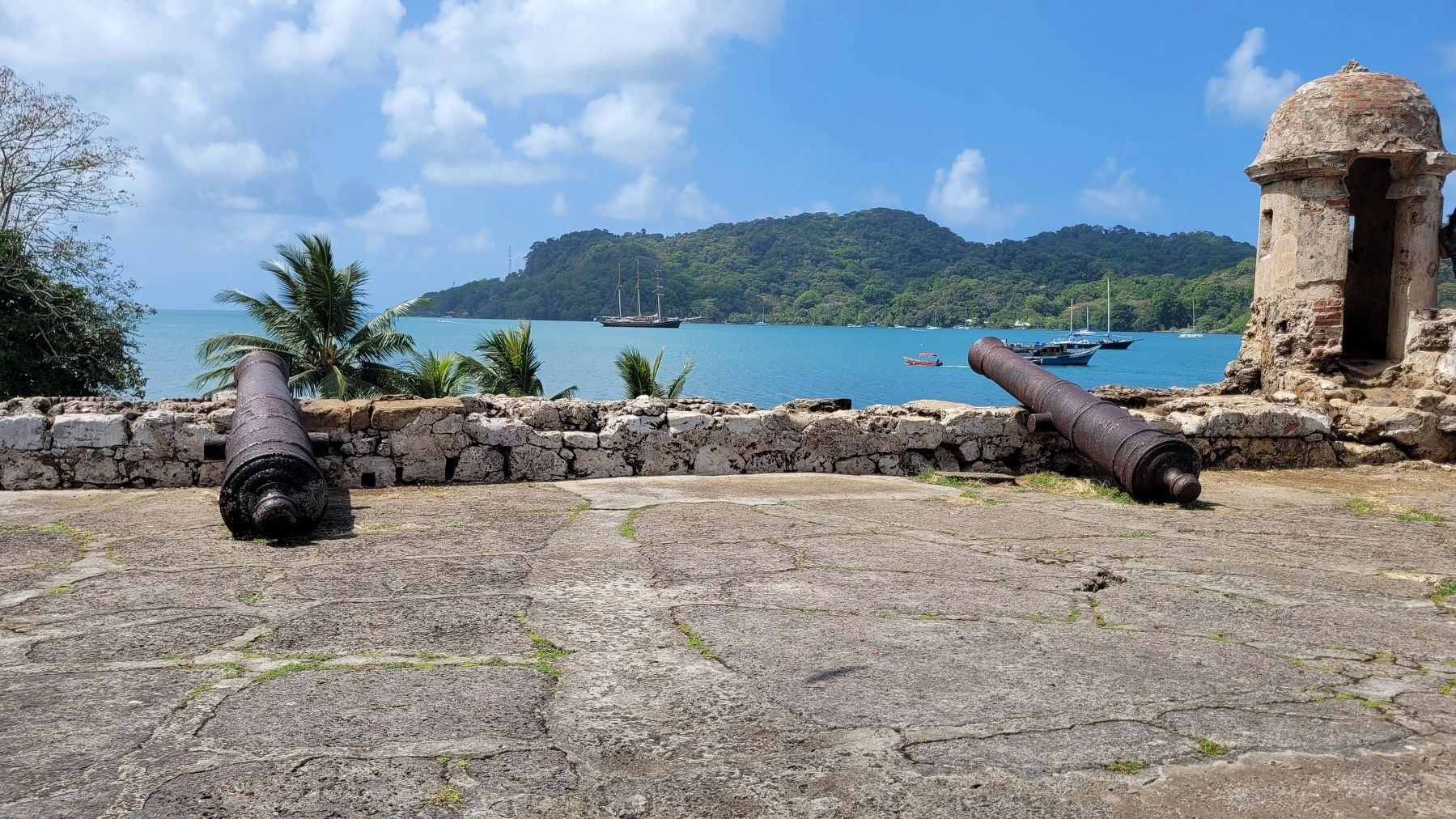 The view of the water from the top of the Santiago Battery. Click for full size. The view of the water from the top of the Santiago Battery image. Click for full size.