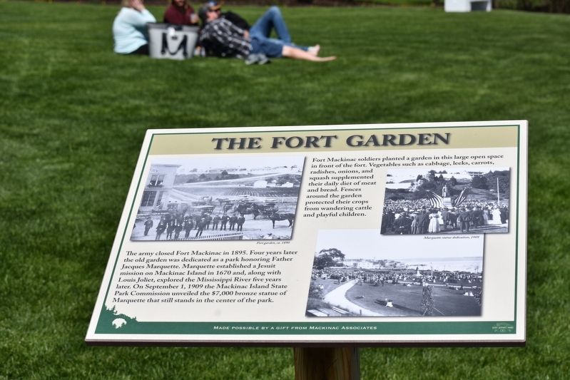 The Fort Garden Marker image. Click for full size.