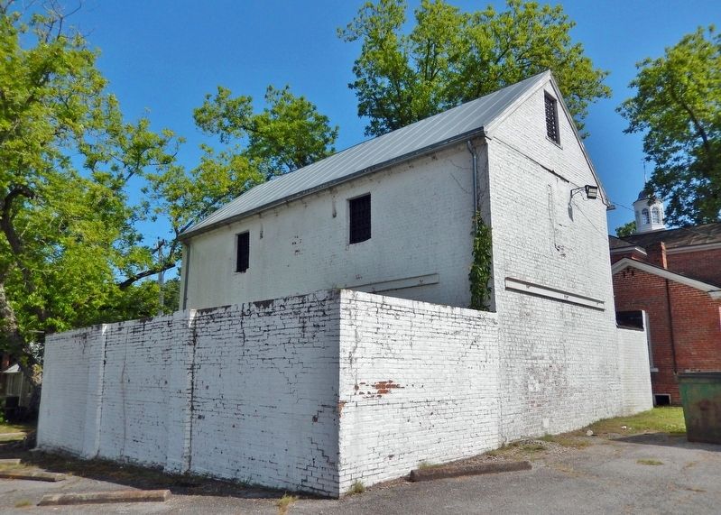 1825 Chowan County Jail (<i>northwest elevation</i>) image. Click for full size.