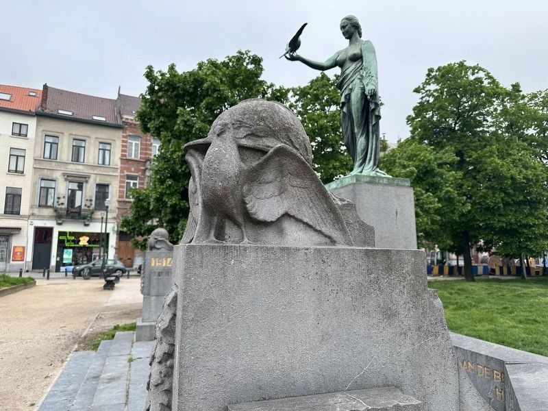 Monument to the War Pigeons - detail image. Click for full size.