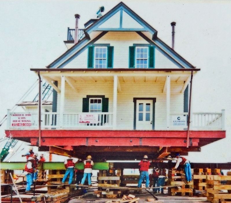 Marker detail: Moving the Lighthouse image. Click for full size.