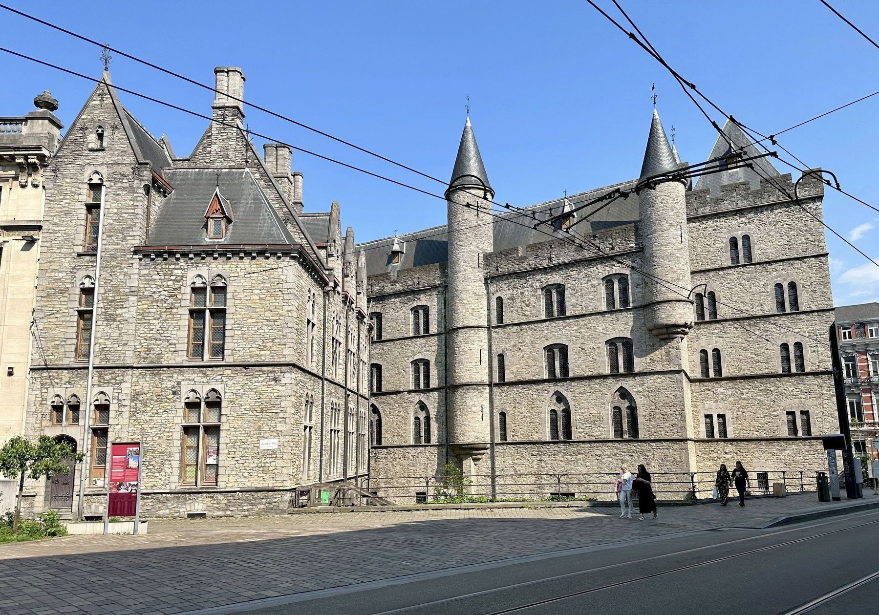 Castle of Gerard the Devil (11th - 20th Century) - west side image. Click for full size.