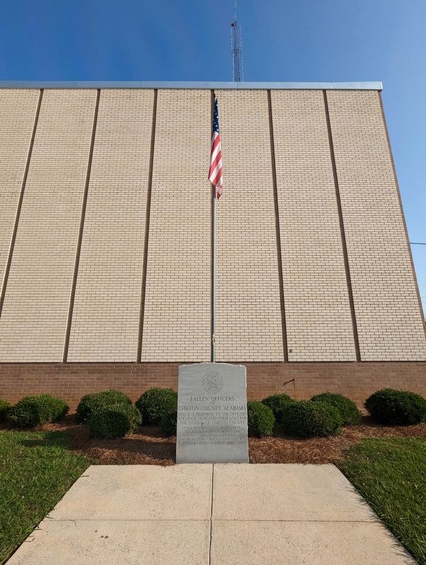 Chilton County Police Memorial image. Click for full size.
