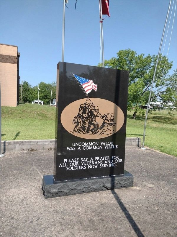 Memorial to Veterans Marker image. Click for full size.
