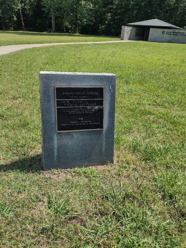 Shiloh Indian Mounds Marker. Click for full size. Shiloh Indian Mounds Marker image. Click for full size.