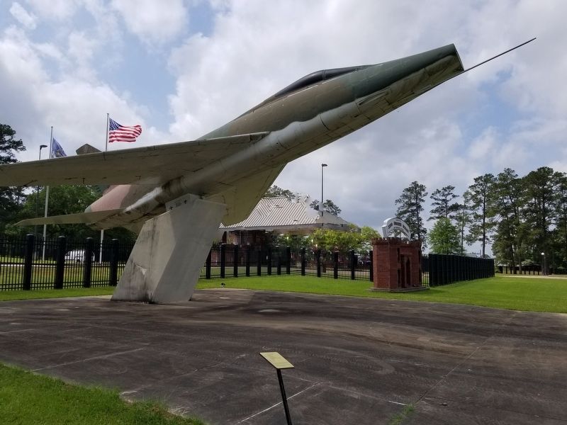 North American F-100D "Super Sabre" Marker. Click for full size. North American F-100D "Super Sabre" Marker image. Click for full size.