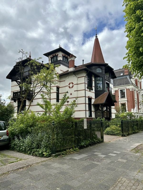 Heresingel 13 and Marker image. Click for full size.
