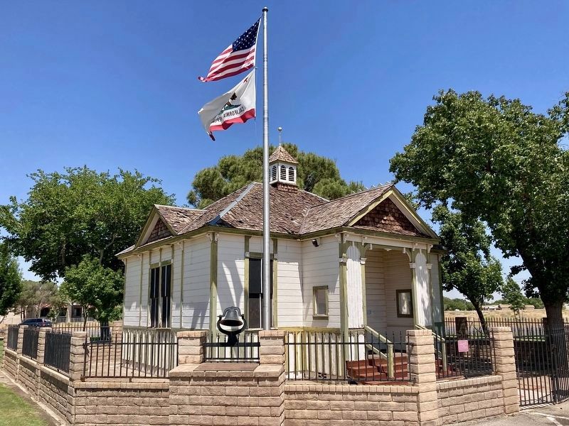 Palmdale Schoolhouse. Click for full size. Palmdale Schoolhouse image. Click for full size.