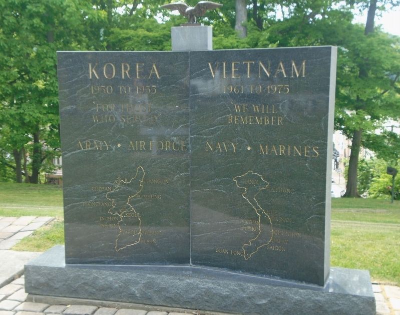 Korea  Vietnam Memorial image. Click for full size.