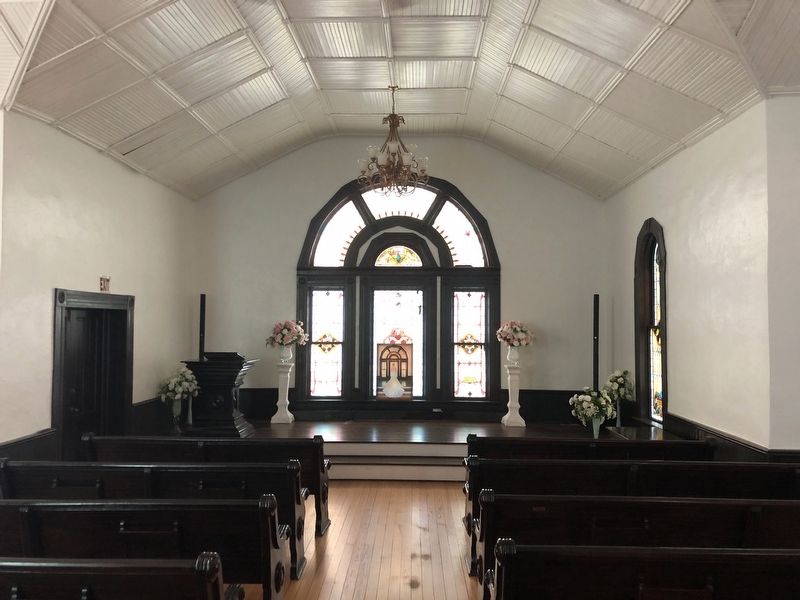 Walnut Grove Presbyterian Church (interior) image. Click for full size.