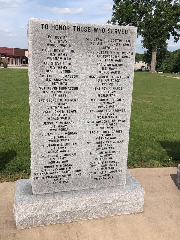 Pea Ridge Veterans Memorial Slab #10 image. Click for full size.