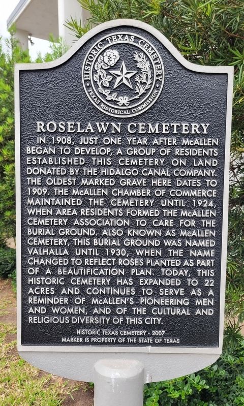 Roselawn Cemetery Marker image. Click for full size.