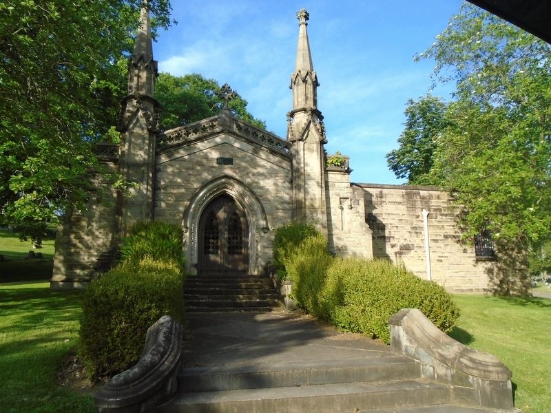Allegheny Cemetery Receiving Vault image. Click for full size.