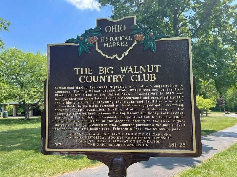 The Big Walnut Country Club Marker Side image. Click for full size.