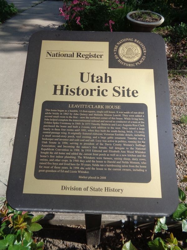 Leavitt/Clark House Marker image. Click for full size.