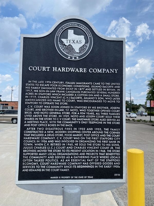 Court Hardware Company Marker image. Click for full size.