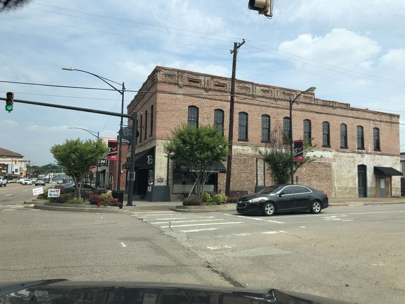 J.L. Shinn Building Marker image. Click for full size.