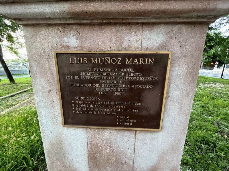 Luis Mu๑oz Marin Marker. Click for full size. Luis Mu๑oz Marin Marker image. Click for full size.